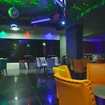 Resort Diamond & 5*