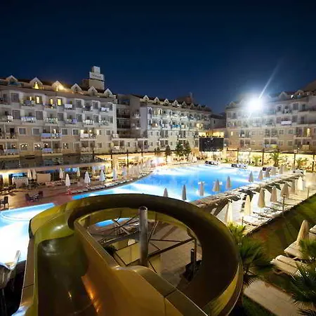 Üdülőközpont Diamond & 5*