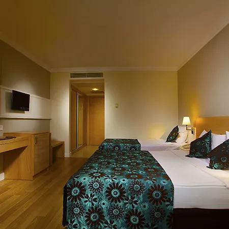 Diamond & Üdülőközpont 5*