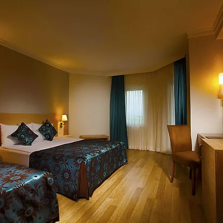 Diamond & Üdülőközpont 5*