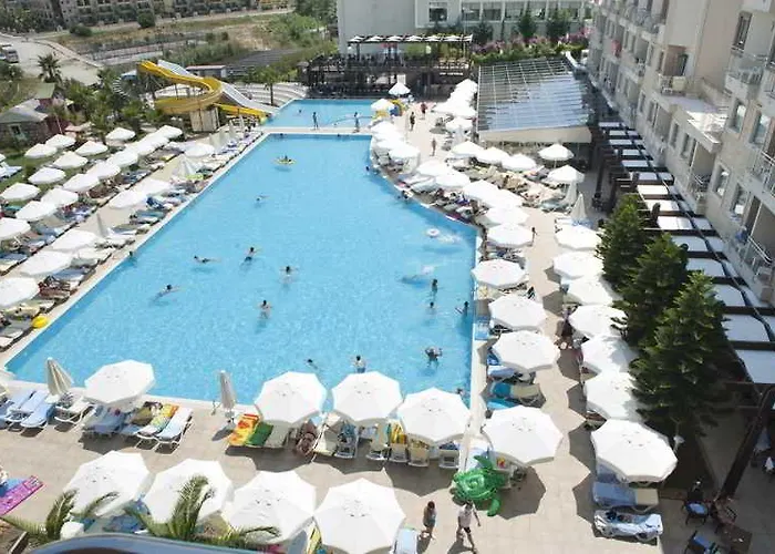 Ośrodek wypoczynkowy Diamond & 5*