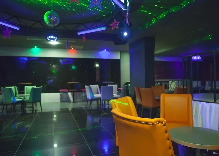 Ośrodek wypoczynkowy Diamond & 5*