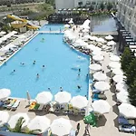 Курортный комплекс Diamond & 5*