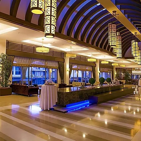 Diamond & Resort