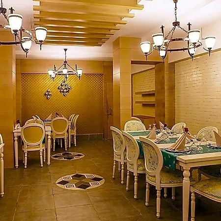 Resort Diamond & 5*