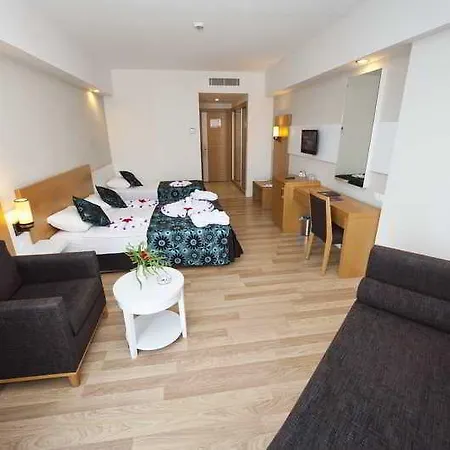 Diamond Beach & Spa 5*