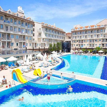 Diamond Beach & Spa סייד