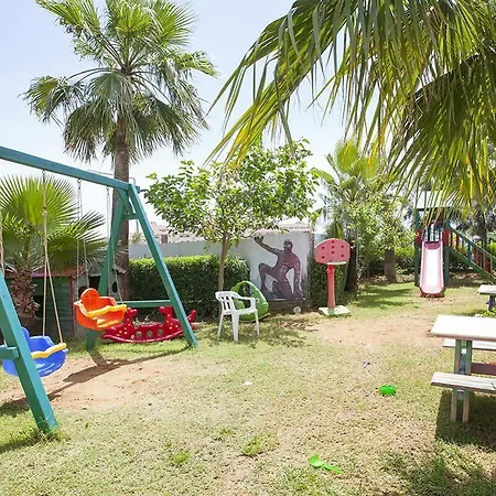 Diamond Beach & Spa אתר נופש 5*