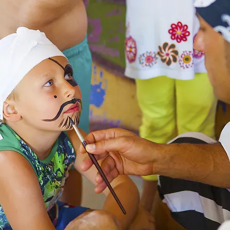 リゾート Diamond & シダ