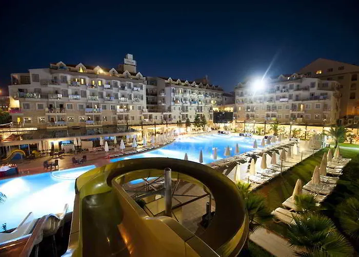 Semesteranläggning (resort) Diamond & 5*