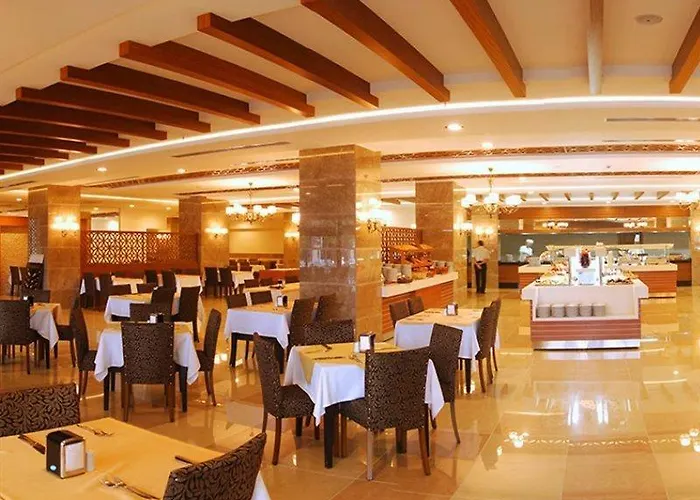 Semesteranläggning (resort) Diamond & Side